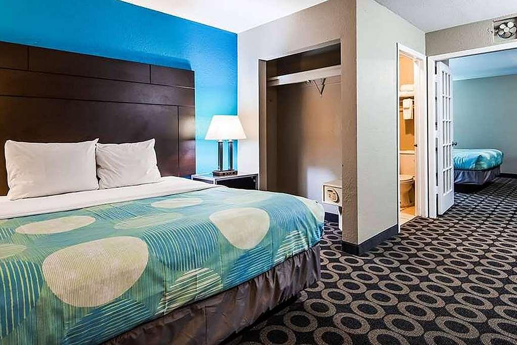 Travelodge By Wyndham San Antonio Downtown Northeast Стая снимка